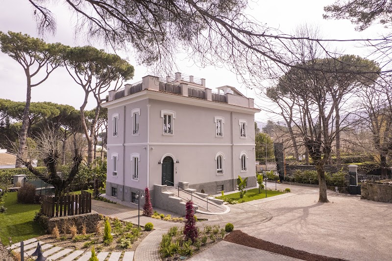 Villa Madre Suites and Private Spa in Grottaferrata, Italy