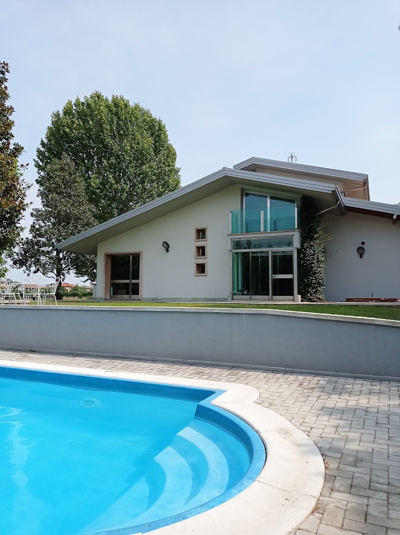 Villa Magnolie in Corbetta, Italy