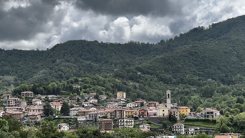 Villa Redona in Trescore Balneario, Italy