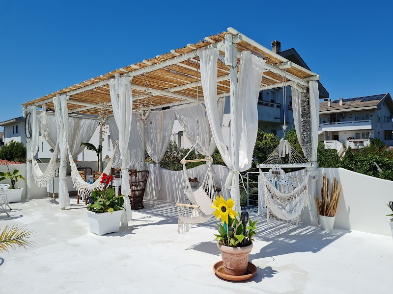 Villa Tropical in Francavilla al Mare, Italy