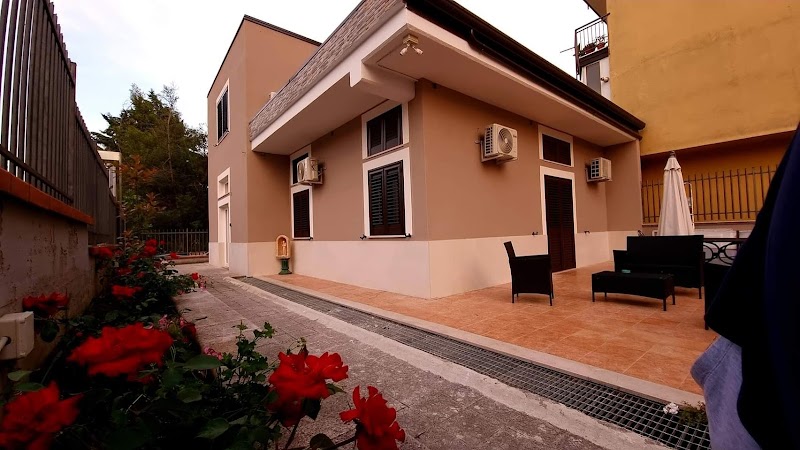 White B&B in Foggia, Italy