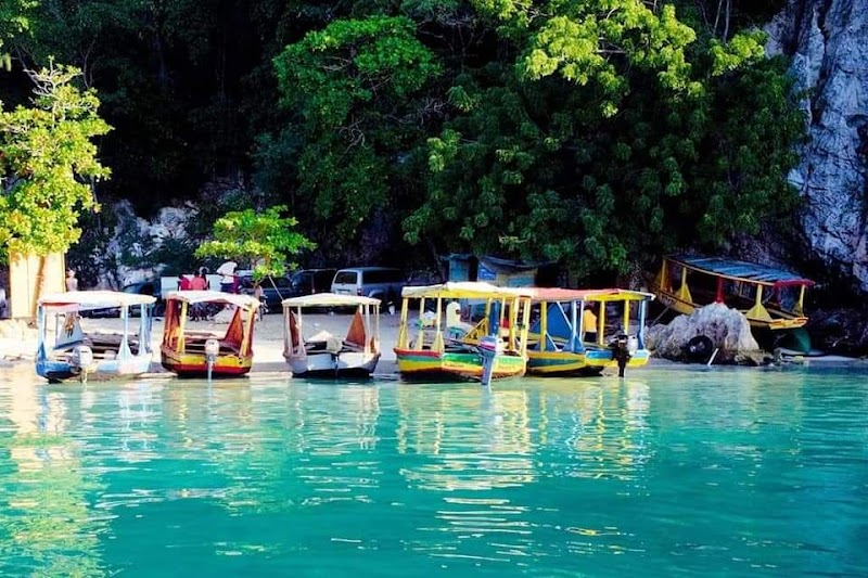 Esperance Hotel Bar Resto in Gonaives, Haiti