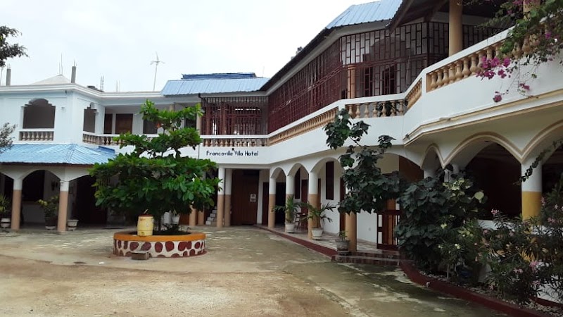 Francoville Villa Hotel Bar & Restaurant in Anse-a-Veau, Haiti