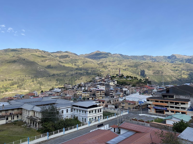 Hostal Resto-Bar El Peñon in Alausi, Ecuador