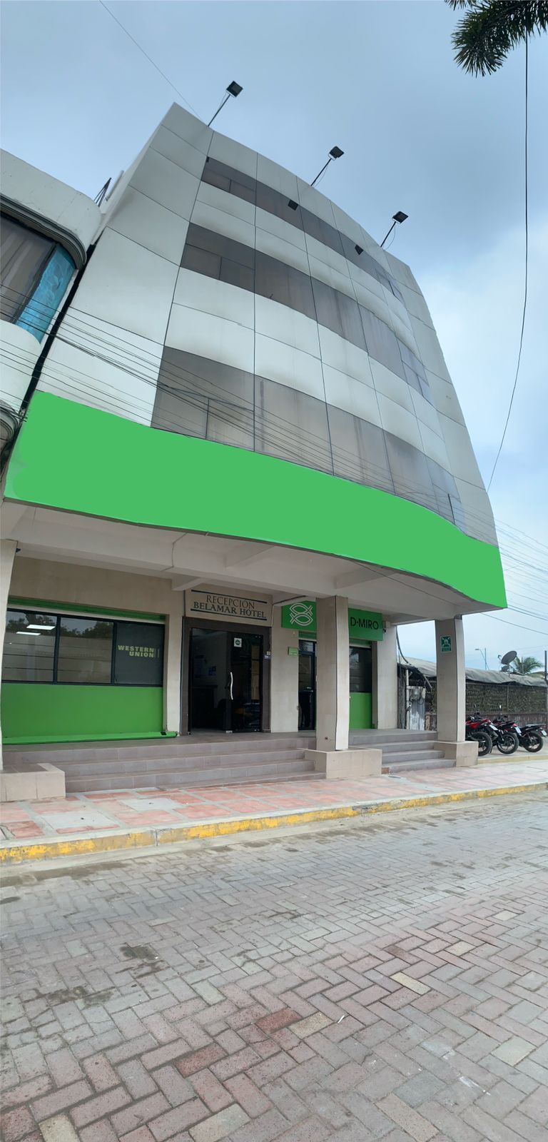 Hotel Belamar in La Libertad, Ecuador