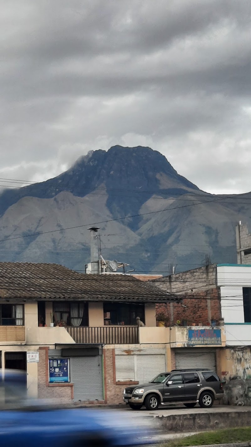 Hotel El Arriero in Atuntaqui, Ecuador