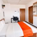 Hotel Madrigal