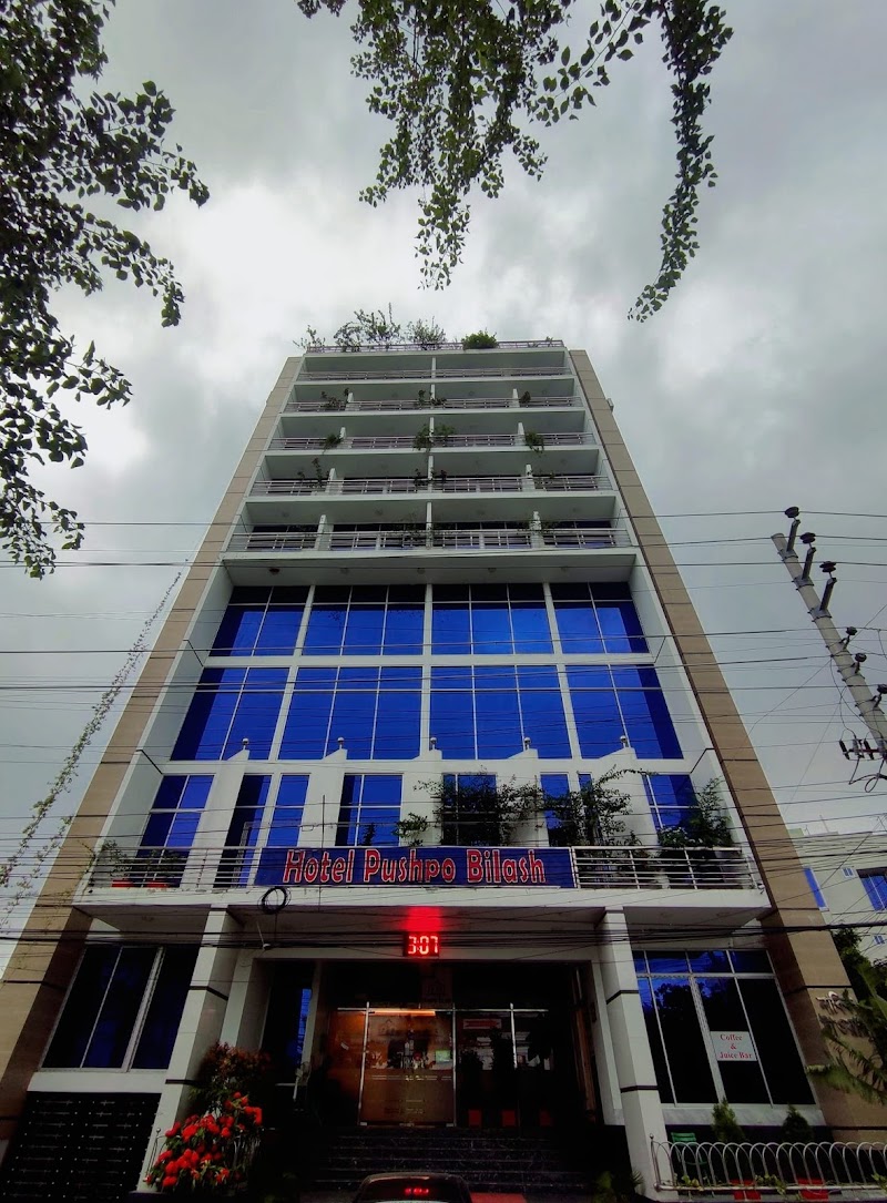 Hotel Pushpo Bilash in Khulna, Bangladesh