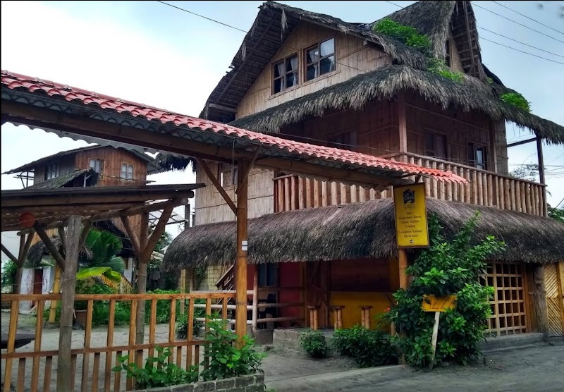 La Casa Mompiche in Muisne, Ecuador