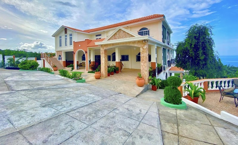 Nounie Guest House in Jeremie, Haiti
