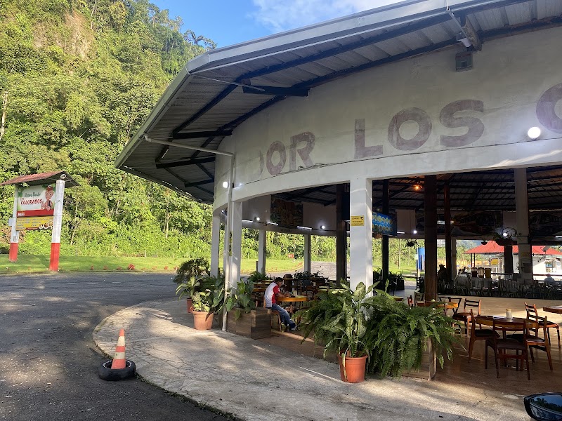 Parador Los Colorados in Santo Domingo de los Colorados, Ecuador