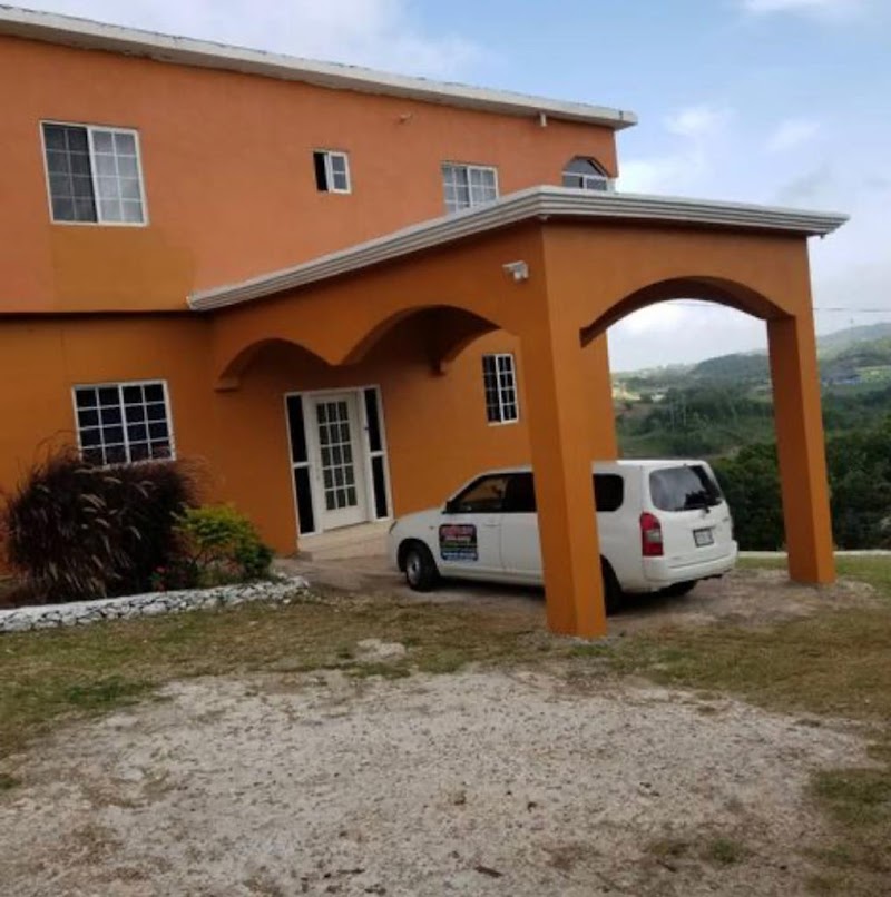 Swabys Hope Hideaway in Mandeville, Jamaica