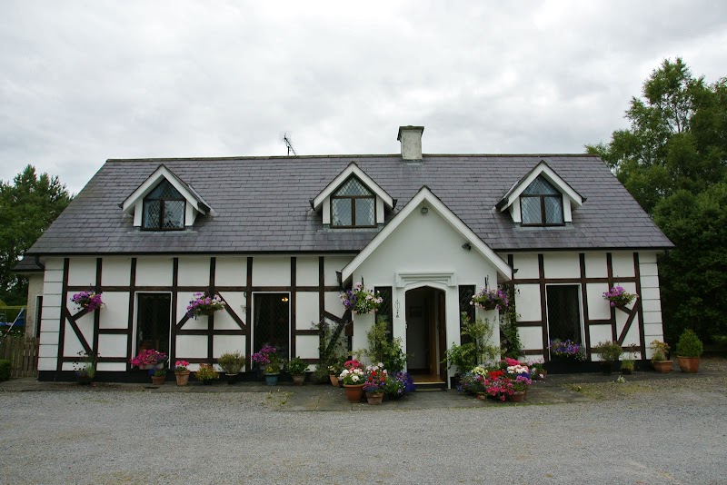 Tigh Cathain in Rath To, Ireland