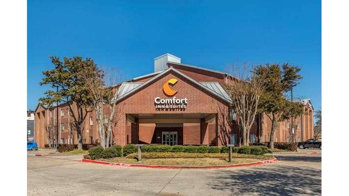 Comfort Suites North/Galleria in Addison, United States