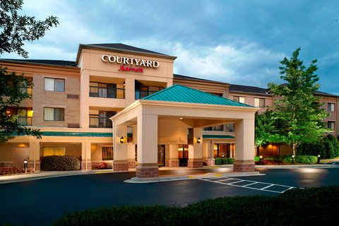 Courtyard by Marriott Atlanta Alpharetta in Alpharetta, United States