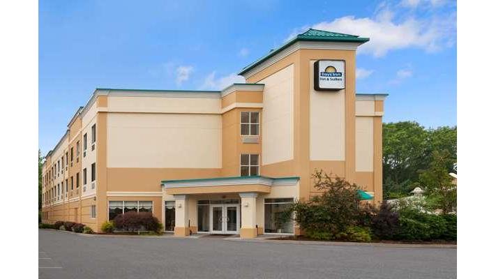 Days Inn & Suites by Wyndham Albany in Albany, United States, United States