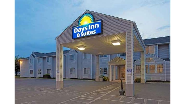 Days Inn & Suites by Wyndham Spokane Airport Airway Heights in Airway Heights, United States