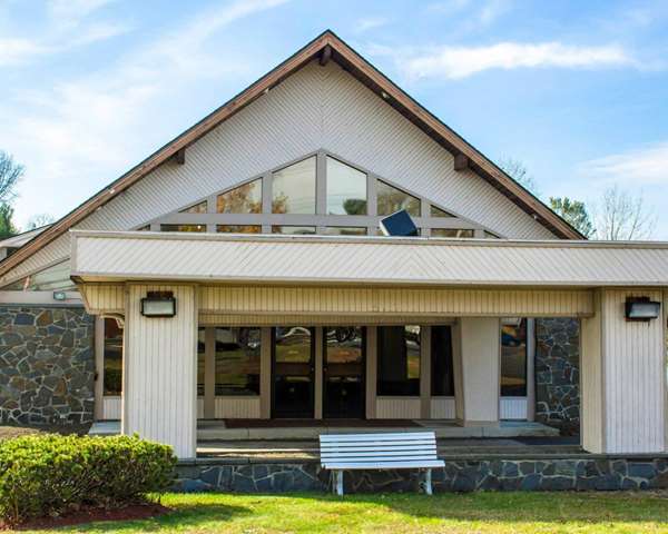 Econo Lodge Colonie Center Mall in Albany, United States