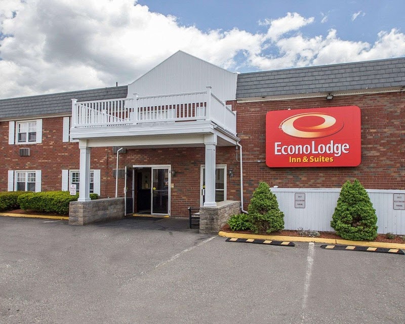 Econo Lodge Inn & Suites in Agawam, United States