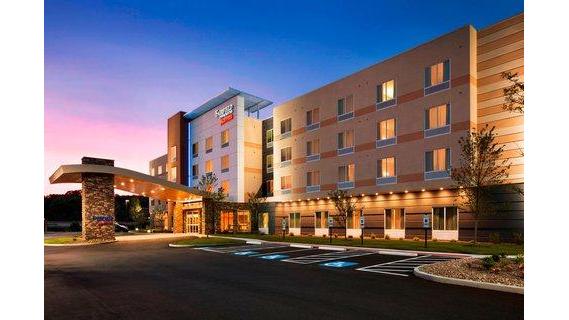 Fairfield Inn & Suites by Marriott Akron South in Akron, United States
