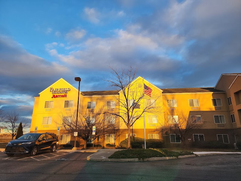 Fairfield Inn & Suites by Marriott Allentown Bethlehem/Lehigh Valley Airport in Allentown, United States