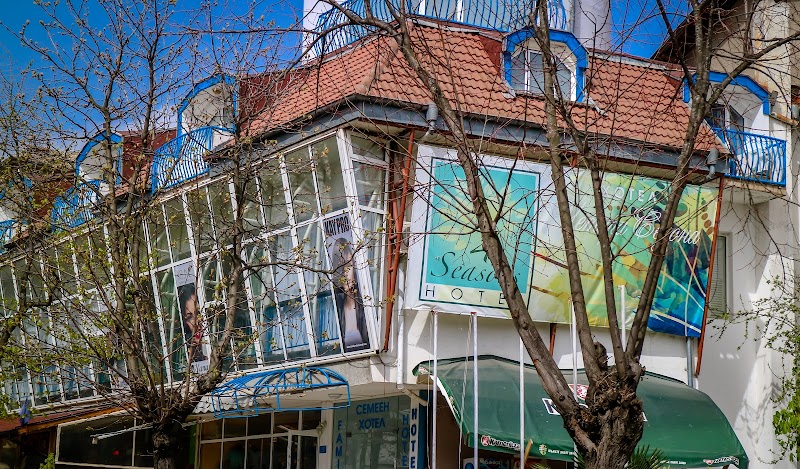 Family Hotel Four Seasons in Tsarevo, Bulgaria