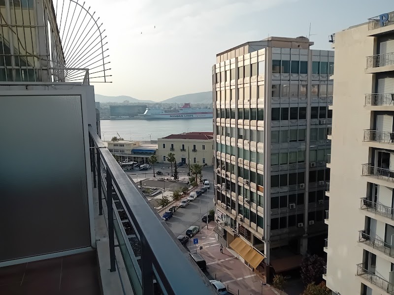 Glaros Hotel in Piraeus, Greece
