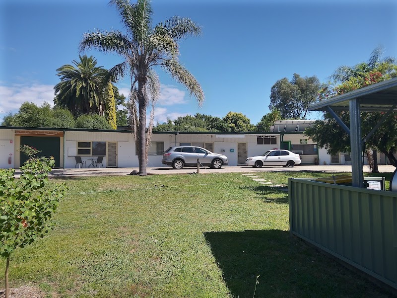 Green Door Motel in Albury, Australia
