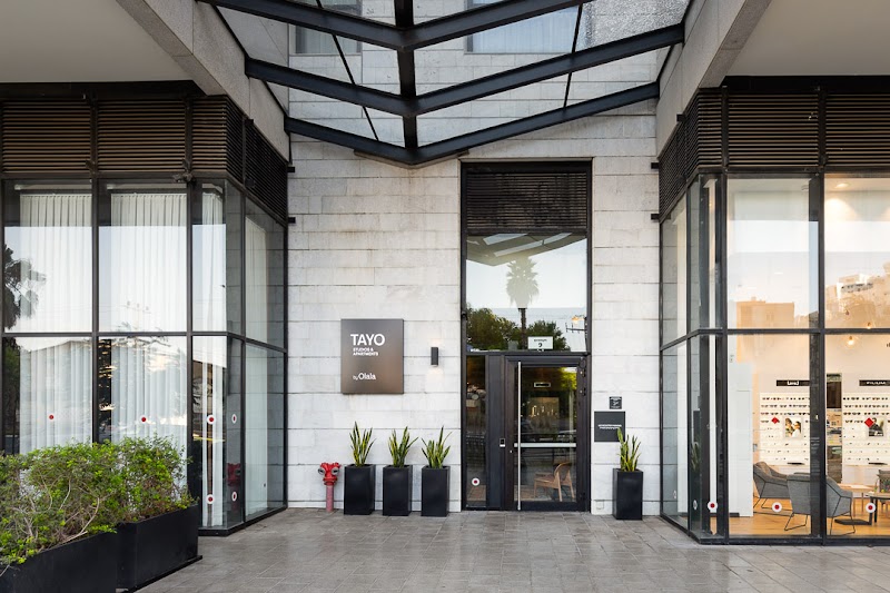 Hatzmaot Hotel in Bat Yam, Israel