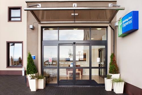 Holiday Inn Express Antrim in Antrim, United Kingdom