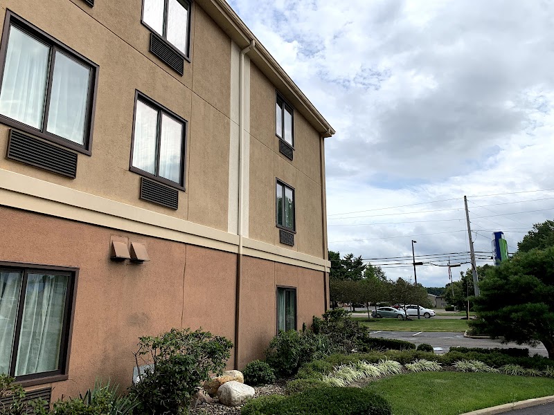 Holiday Inn Express & Suites Alliance in Alliance, United States