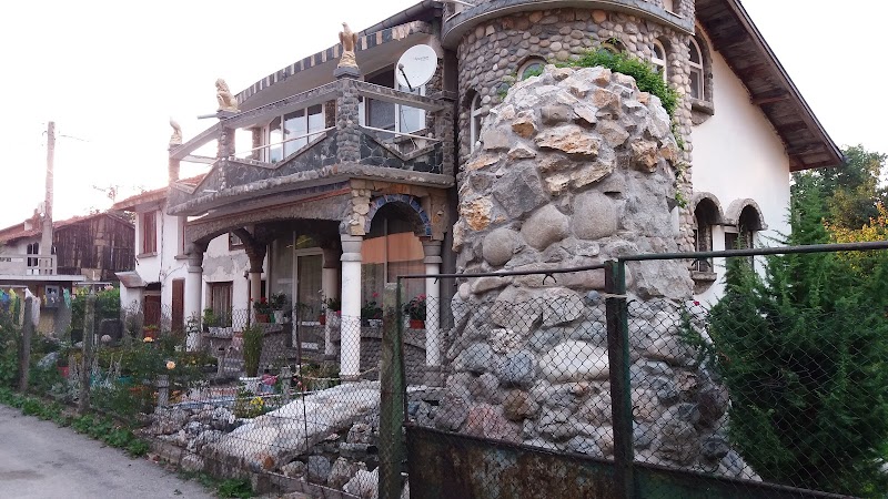 Hotel Four Seasons in Samokov, Bulgaria