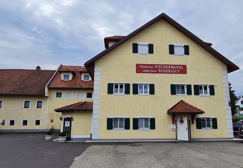Hotel Garni Nöserlgut in Linz, Austria