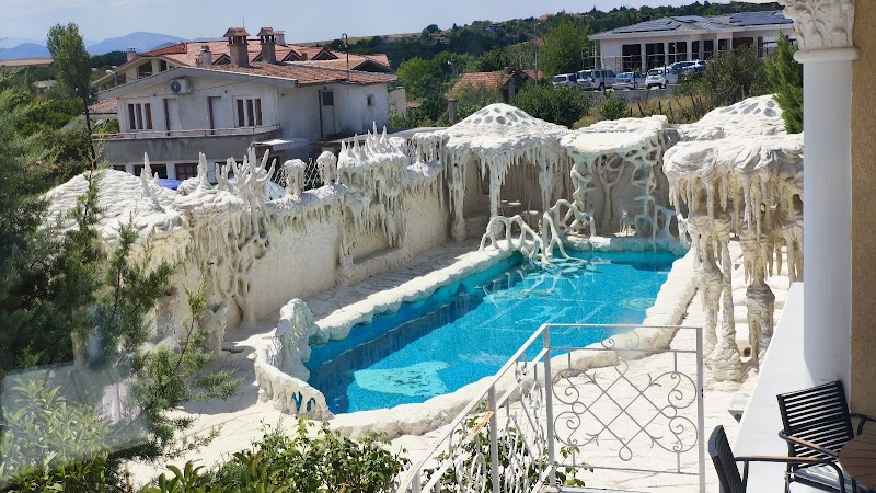 Hotel History in Haskovo, Bulgaria