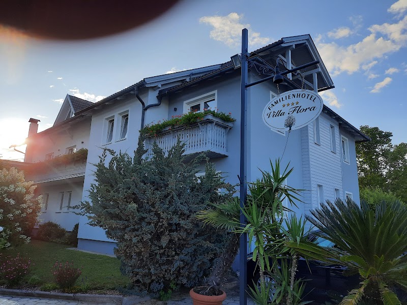 Hotel Villa Flora in Velden am Worthersee, Austria