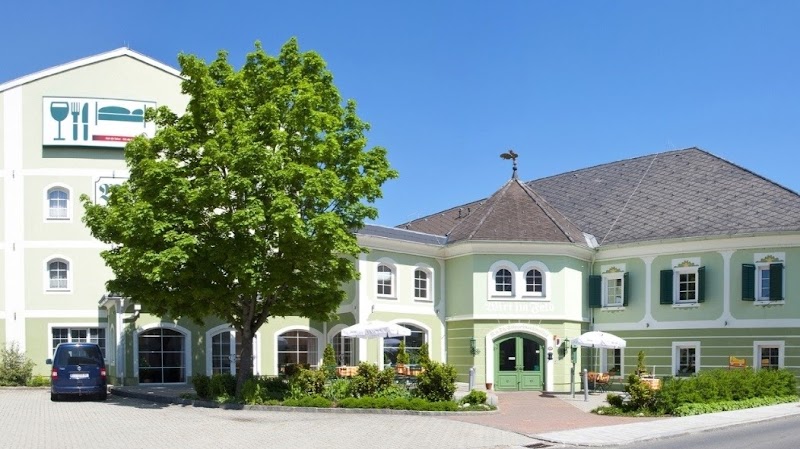 Hotel Wirt im Feld in Steyr, Austria