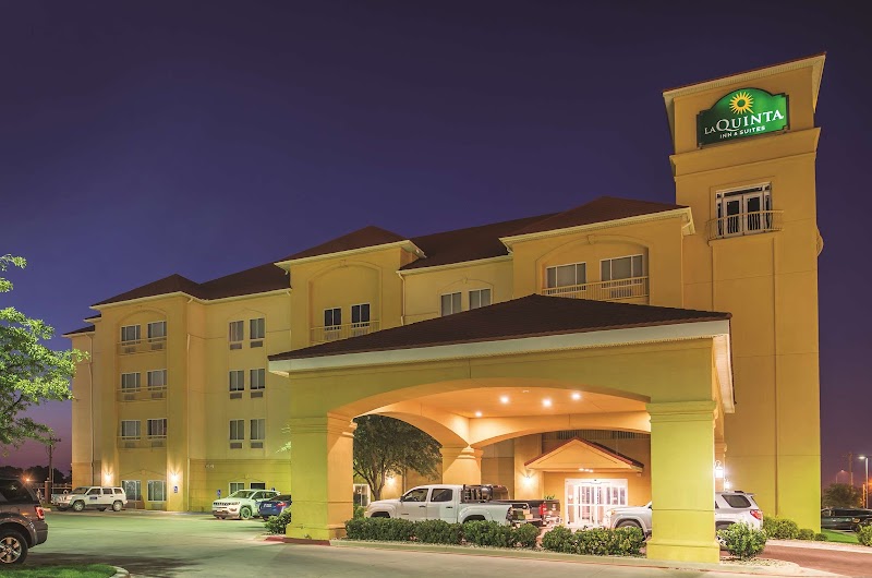 La Quinta Inn & Suites by Wyndham Abilene Mall in Abilene, United States
