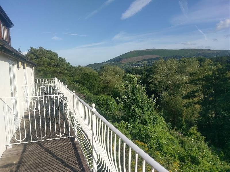 Llanwenarth Hotel in Abergavenny, United Kingdom