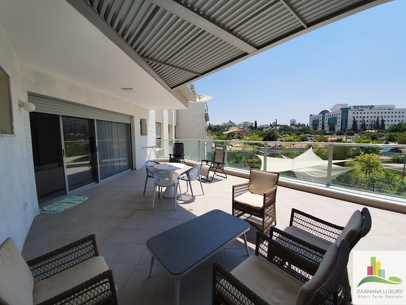 Luxury Studio Apartment in Herzliyya, Israel