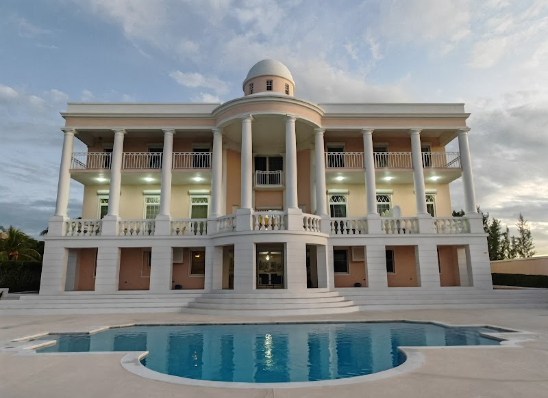 Ocean West Boutique Hotel in Nassau, The Bahamas