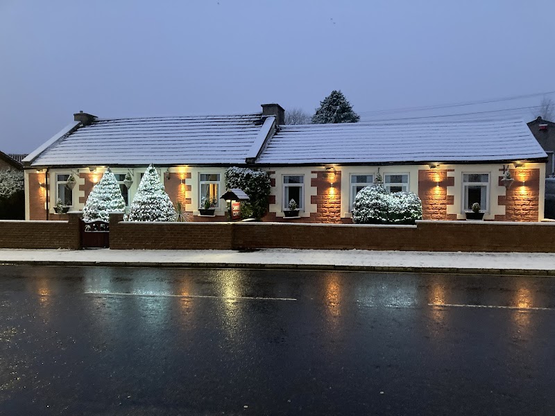 Shawlee Cottage in Airdrie, United Kingdom