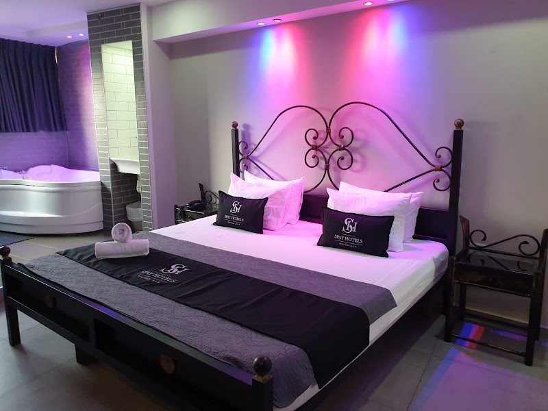 Spat Rooms Hotel in Petah Tiqwa, Israel