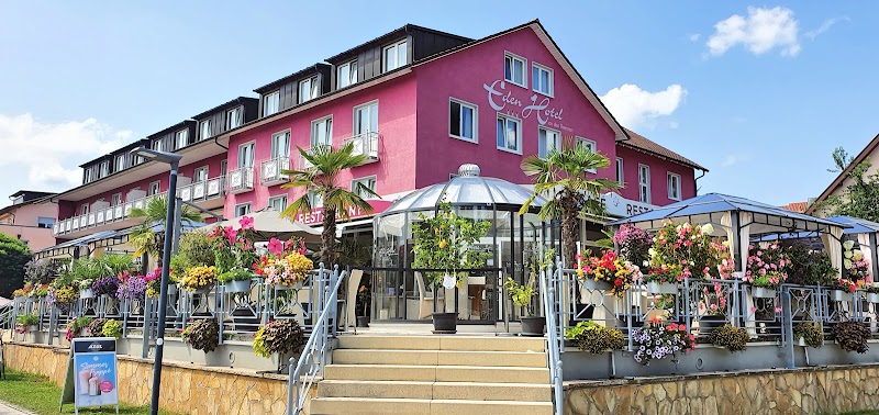 Strandbad Hotel Eden in Baden, Austria