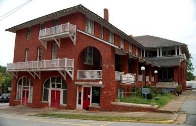 The Belmont Inn in Abbeville, United States