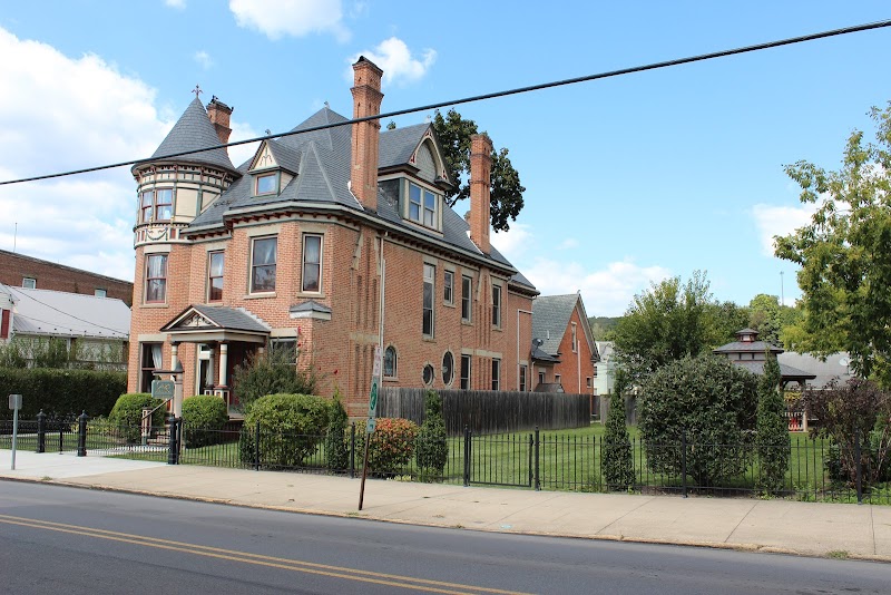 The Gage Mansion Bed & Breakfast in Altoona, Blair County, United States, United States