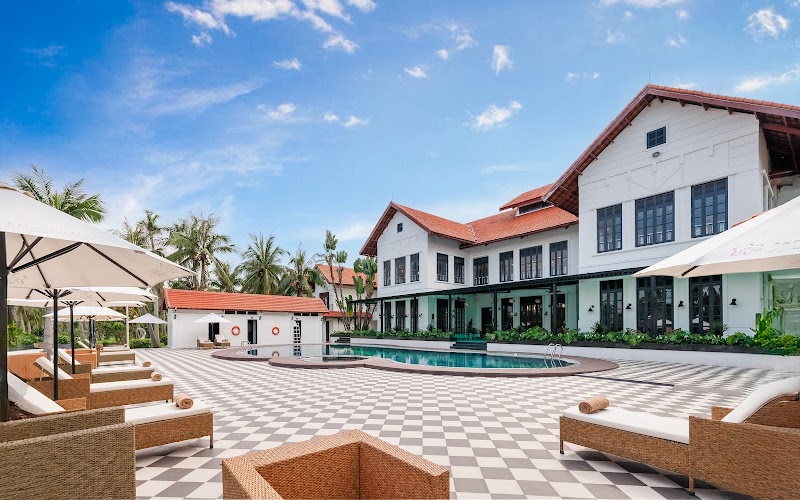 Tuan Chau Island Holiday Villa Halong Bay in Bai Chay, Vietnam